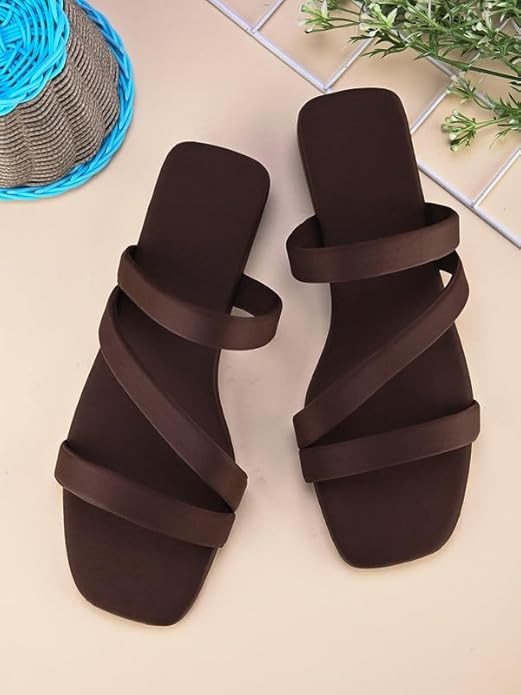 XE Looks Stylish Fancy & Attractive Flat Slipper with Unique Design For Women & Girls