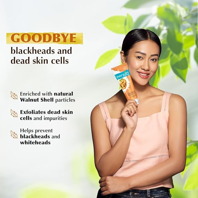 Everyuth Naturals Exfoliating Walnut Scrub, 100gm, Tube