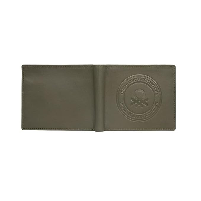 UNITED COLORS OF BENETTON Men RFID Protected Savile Global Coin Wallet - Olive, No. of Card Slot: 4 | Embossed Global Coin Wallet with Side Closure | Leather